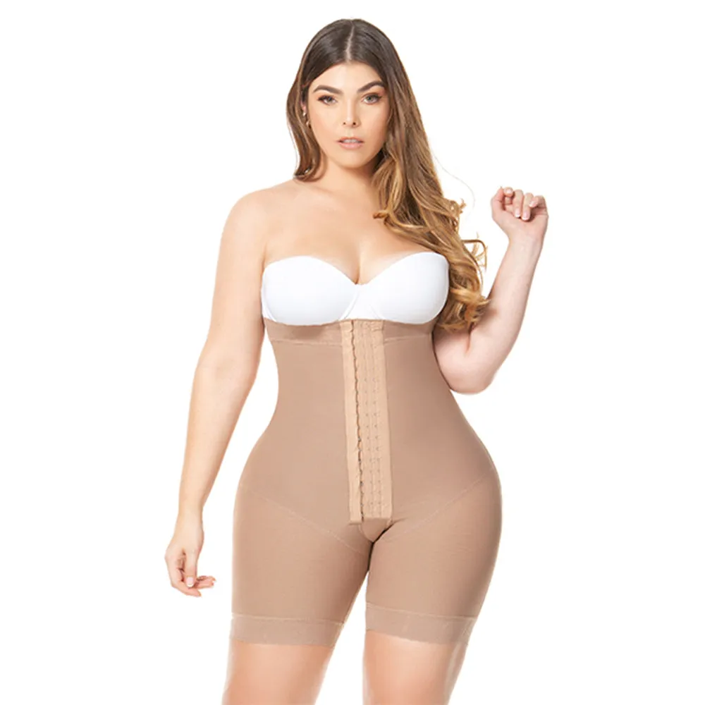 2022 Strapless Faja in Hooks