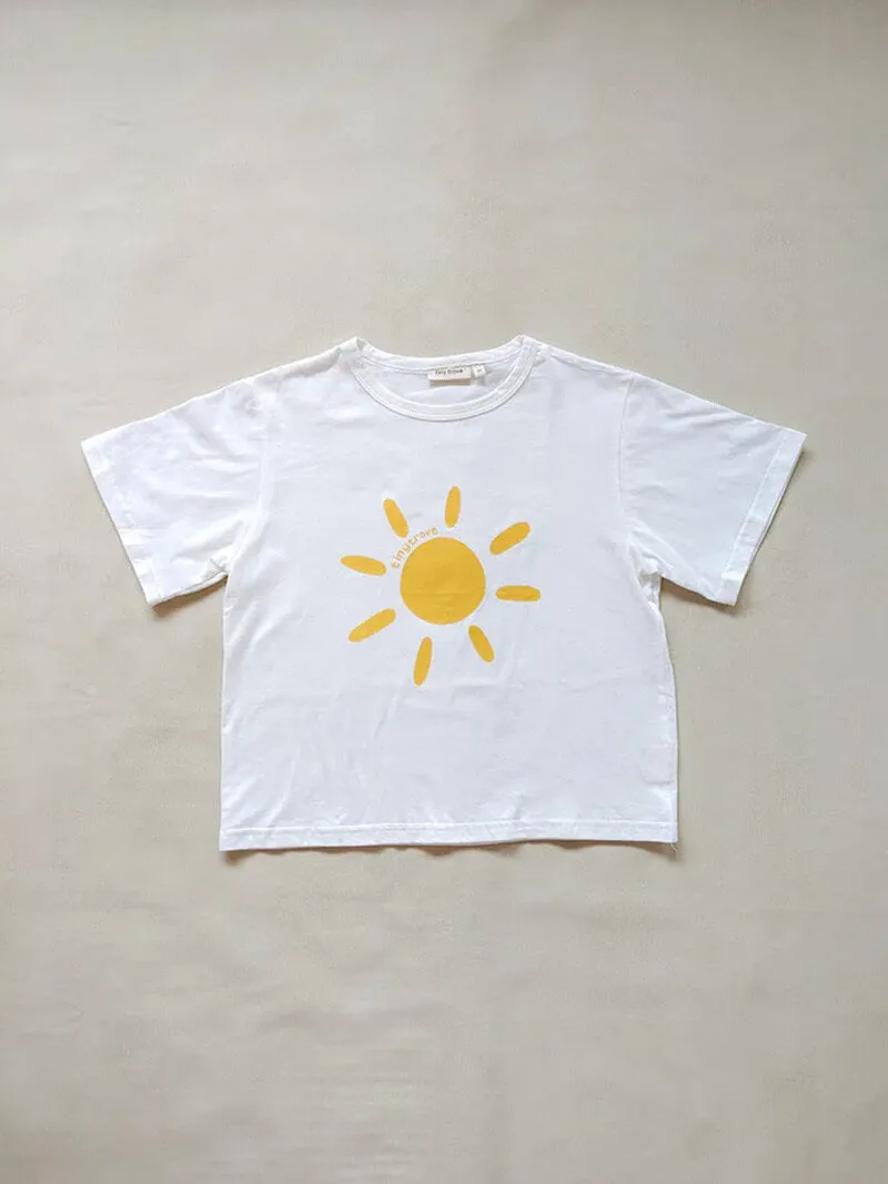 Akio Tee - Sunshine