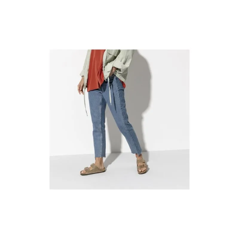 Birkenstock Womens Beige Arizona Soft Footbed Oiled Leather Sandal - 552813
