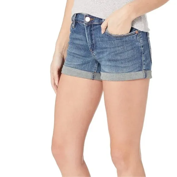 BLANK NYC THE FULTON DENIM ROLL UP SHORTS