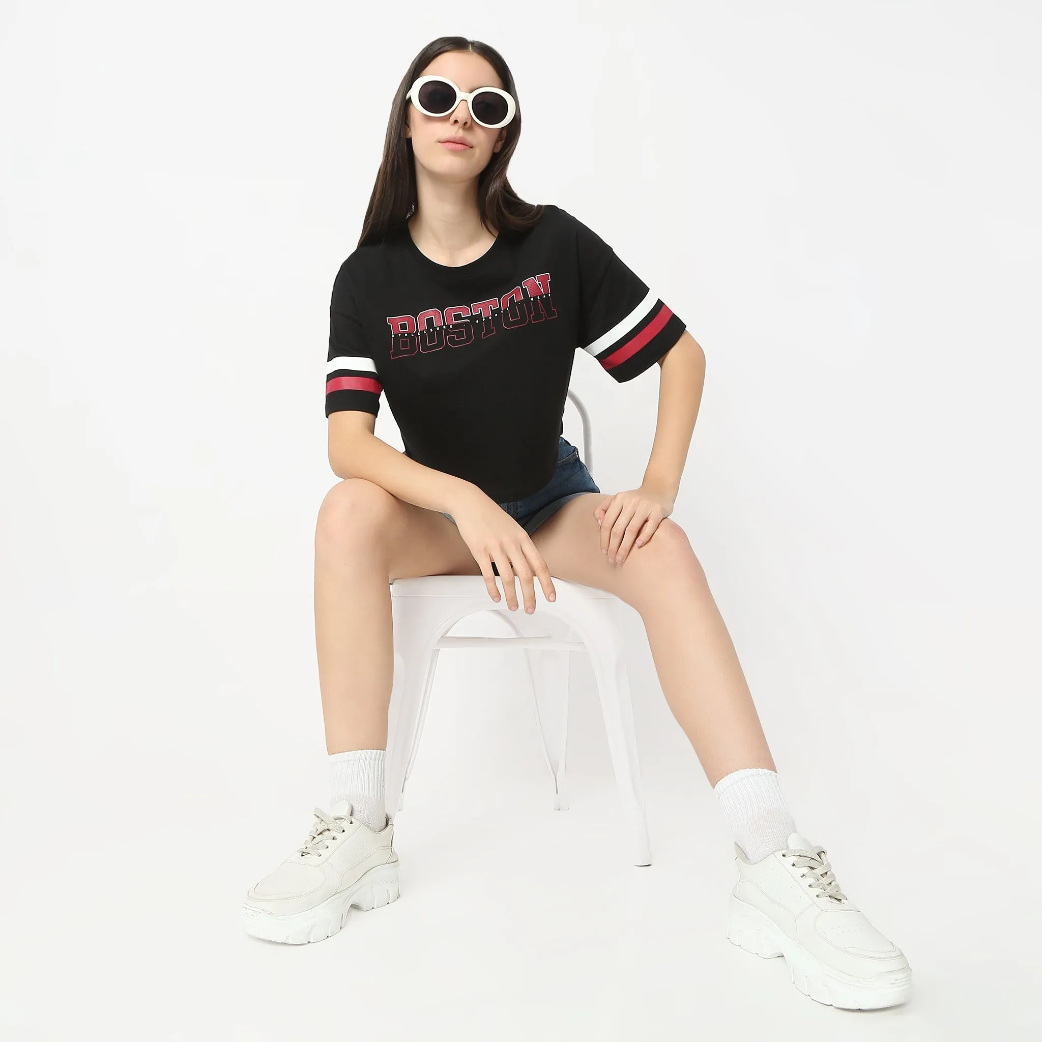 Boxy Fit Graphic Short Sleeve Crop T-Shirt