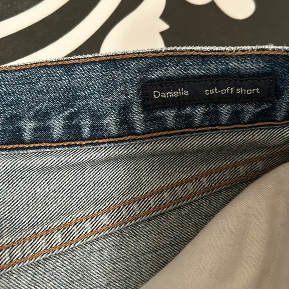 Citizens of Humanity Blue Danielle Cut-Off Shorts Premium Vintage 31