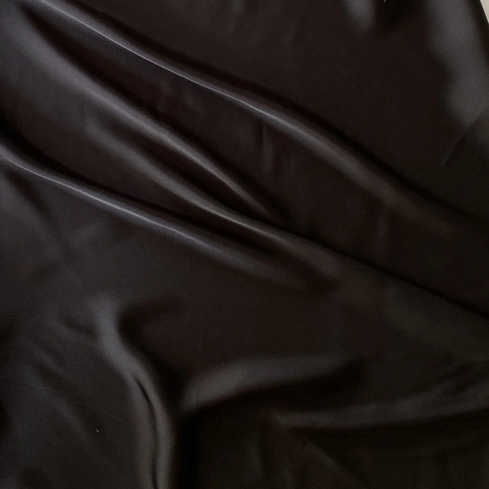 DELUXE (Satin Chiffon)