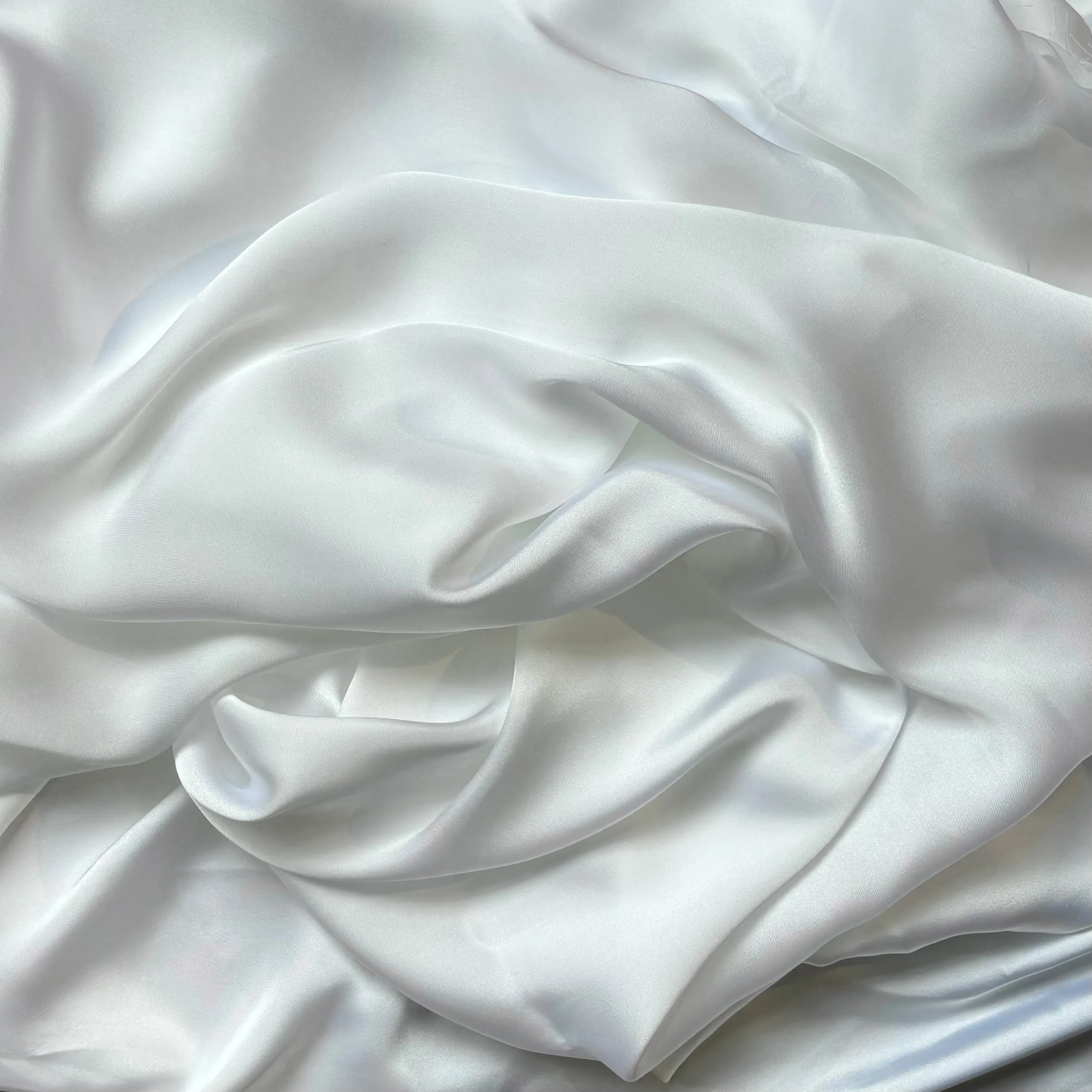 DELUXE (Satin Chiffon)
