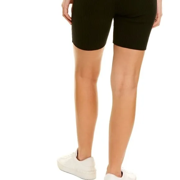 Frame ribbed sweater biker shorts black nwt M