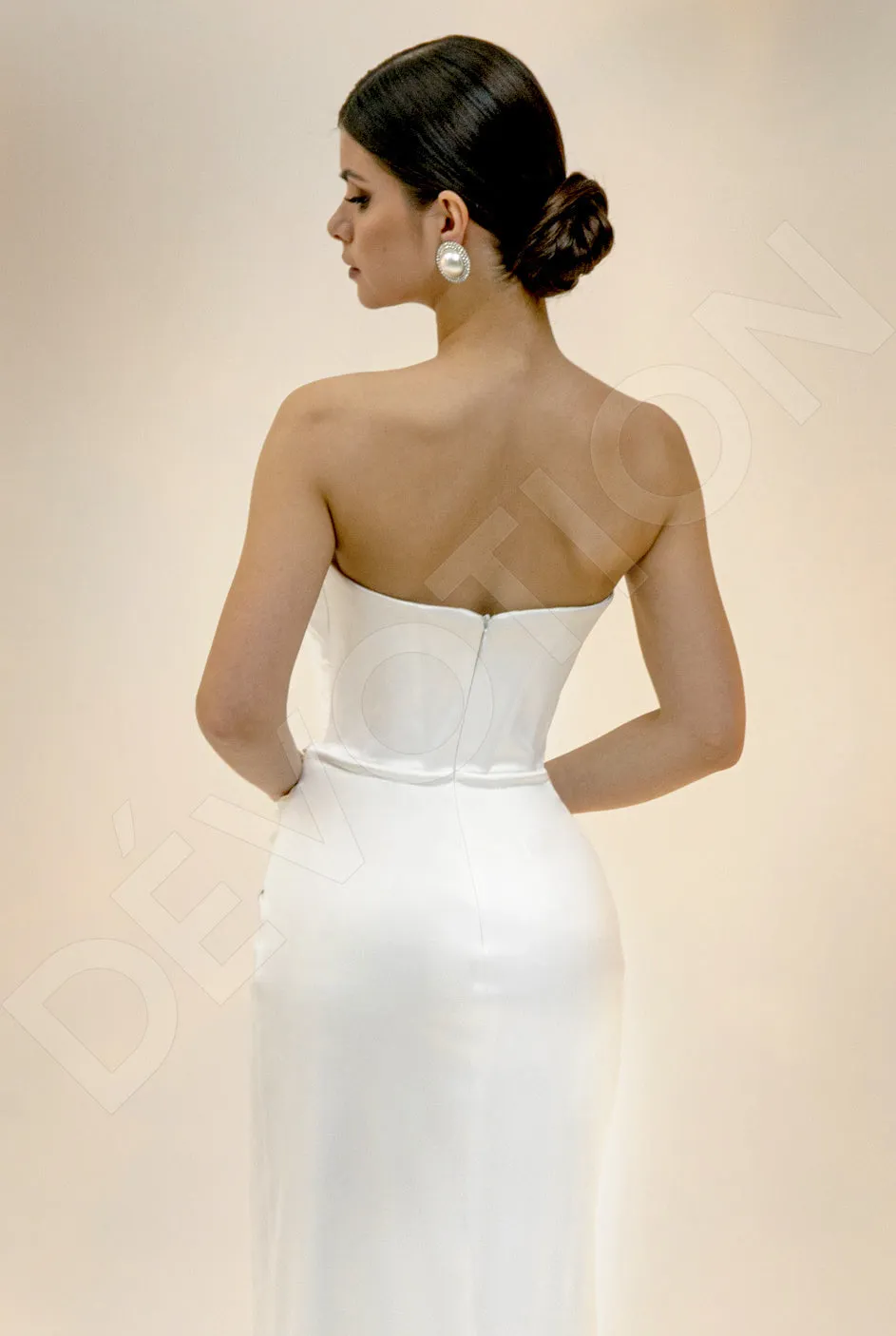 Greyla Sheath/Column Straight Across Light Ivory Wedding dress