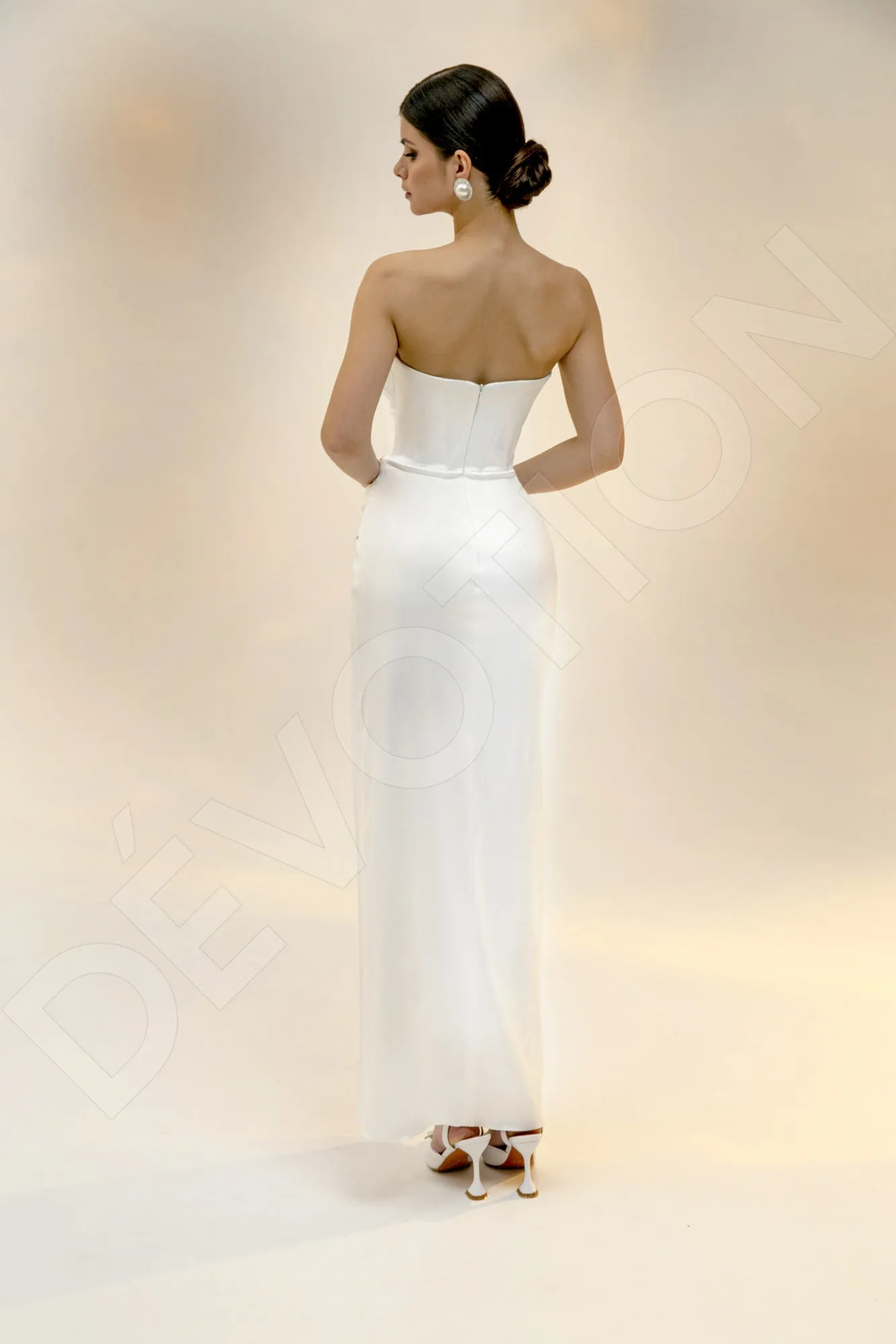 Greyla Sheath/Column Straight Across Light Ivory Wedding dress