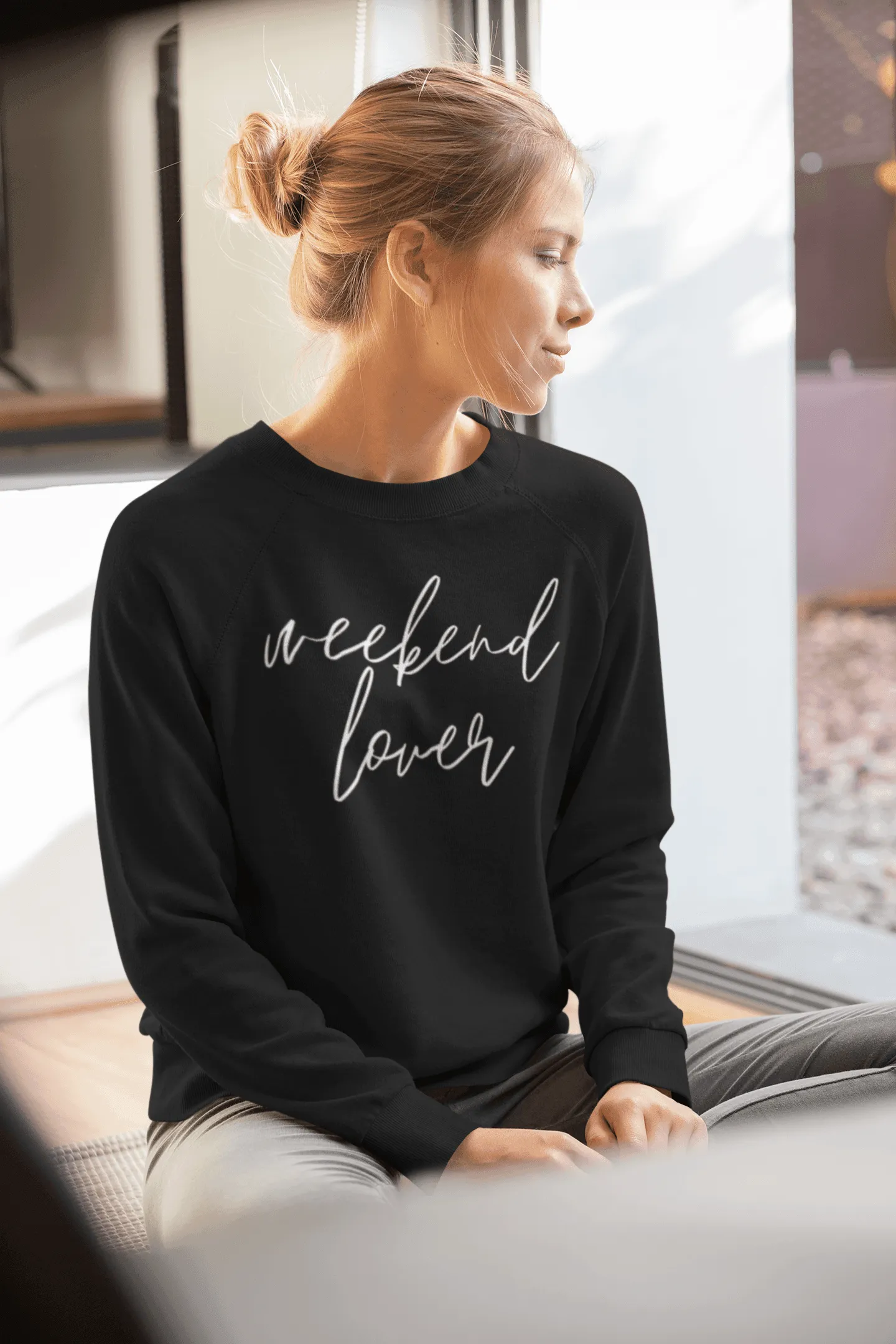 Hazel Blues® | Weekend Lover Crew Graphic Sweatshirt