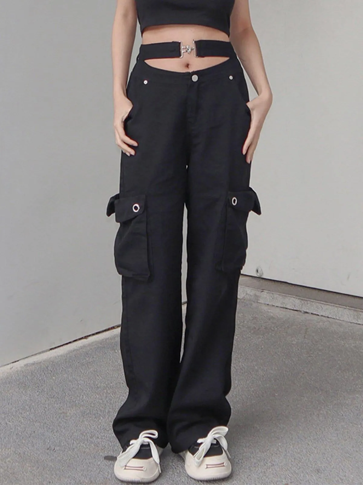 Hollowout Metal Buckle Cargo Pants