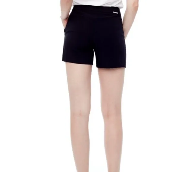 ILTM Lisa Palermo Black Shorts Size Medium - NWOT