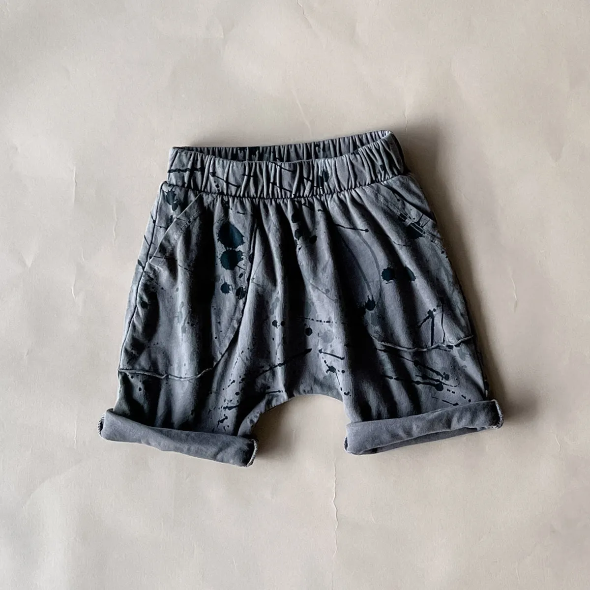 Ivan-Splatter Shorts | Walnut