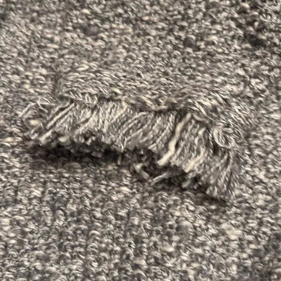 J. Crew Women’s Cropped fringe-trim lady jacket in marled yarn gray Size XXS NWT