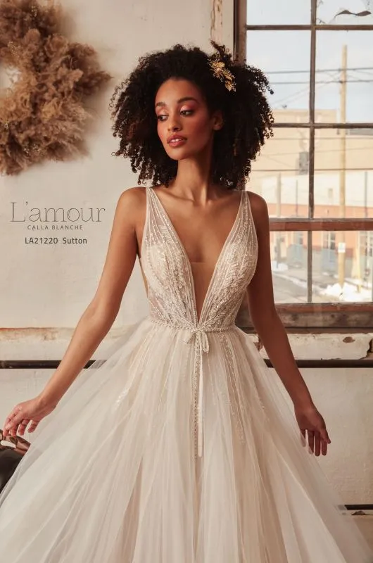L'amour Size 10 LA21220 Sutton Ivory/Light Nude Gown