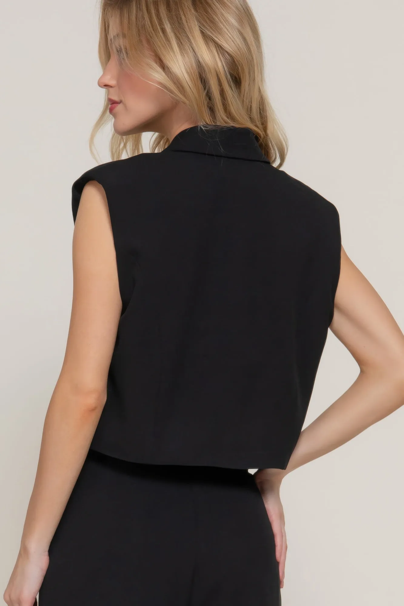 Lapel Collar W/shoulder Pads Vest