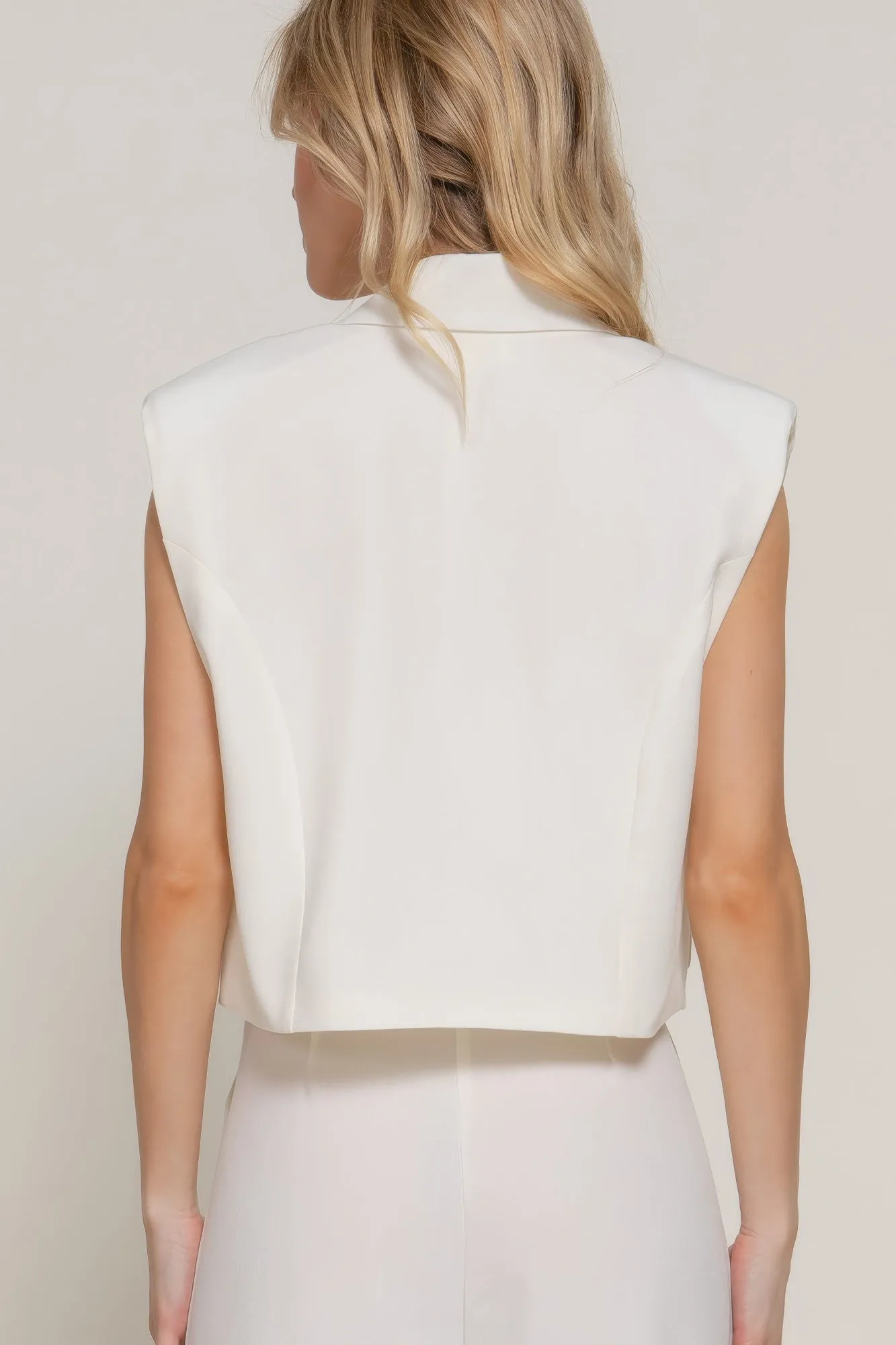 Lapel Collar W/shoulder Pads Vest