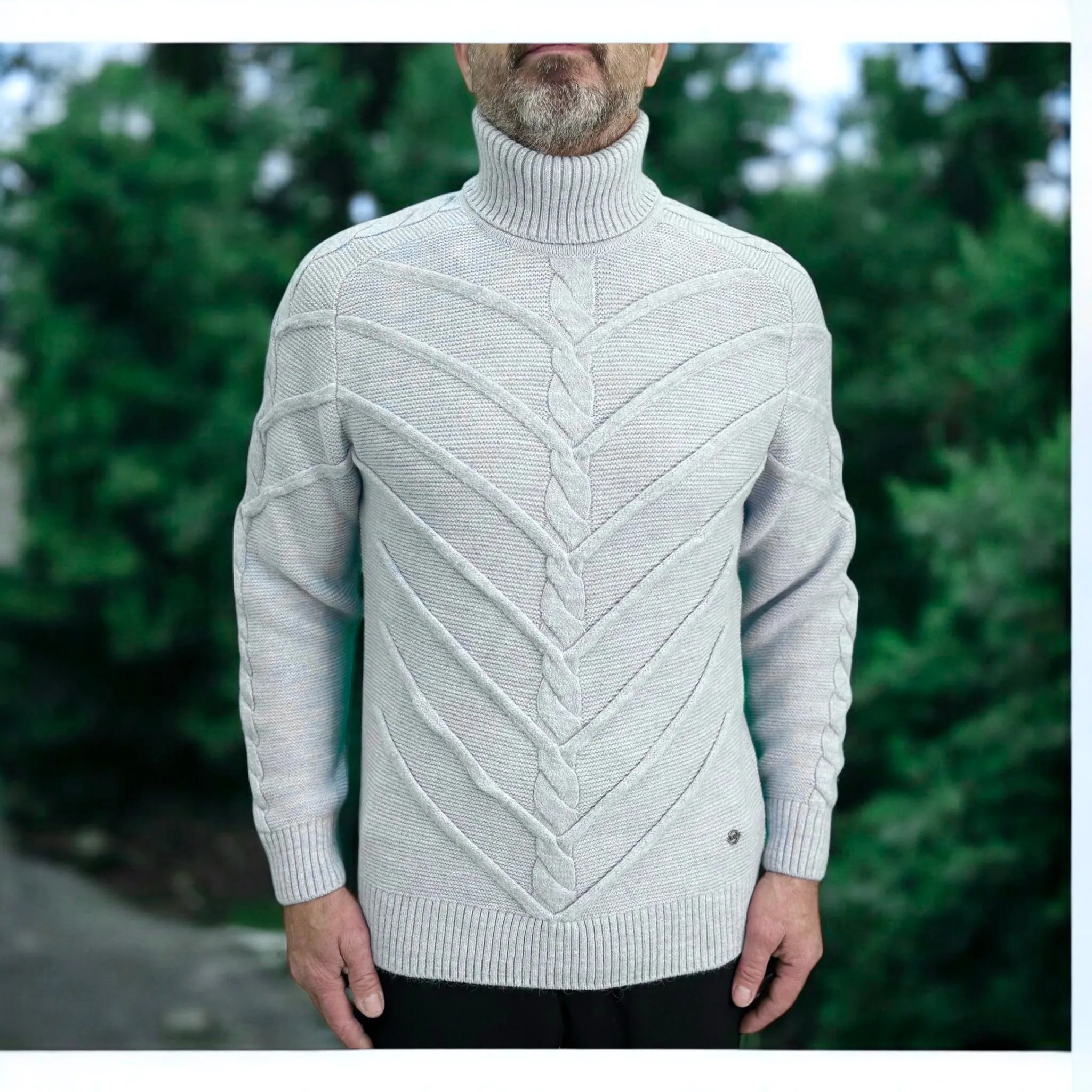 Lightest Blue  Men's Chunky Turtleneck Sweater -100% Real  Wool