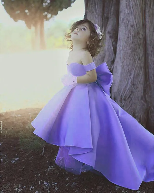 Lovely Light Blue Flower Girls Dresses 2018 Ball Gown with Big Bow Cap Sleeves Long Train
