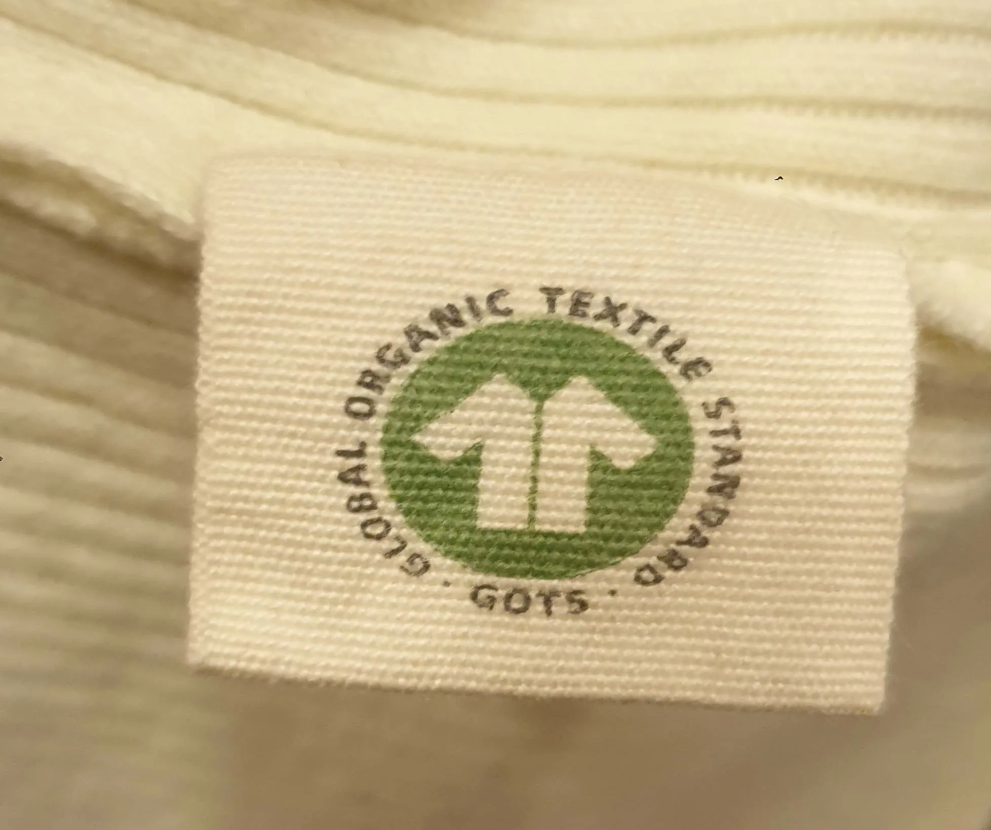 Lucy & Yak cream knit long sleeve top size L, fits 12-14