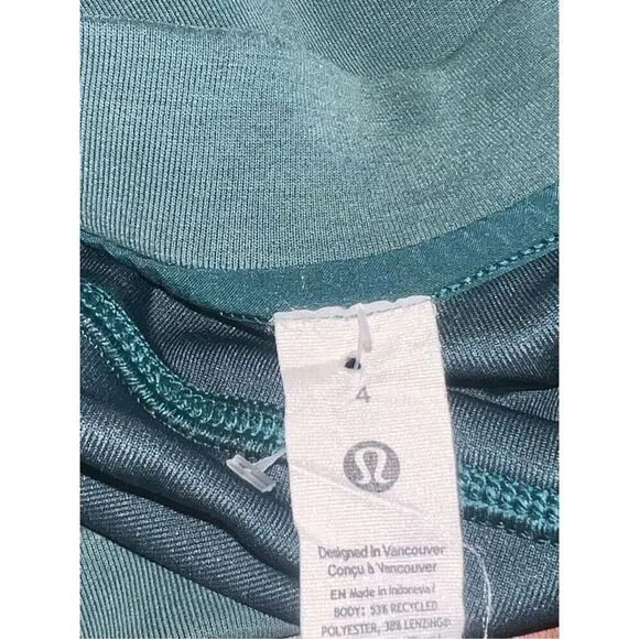 Lululemon woman’s 4 softstream perfectly oversized cropped crew green sweater