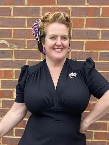 Mary Dress - Lovely black dress