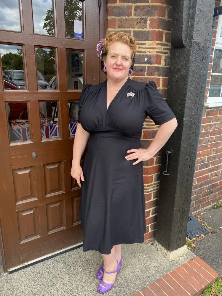 Mary Dress - Lovely black dress
