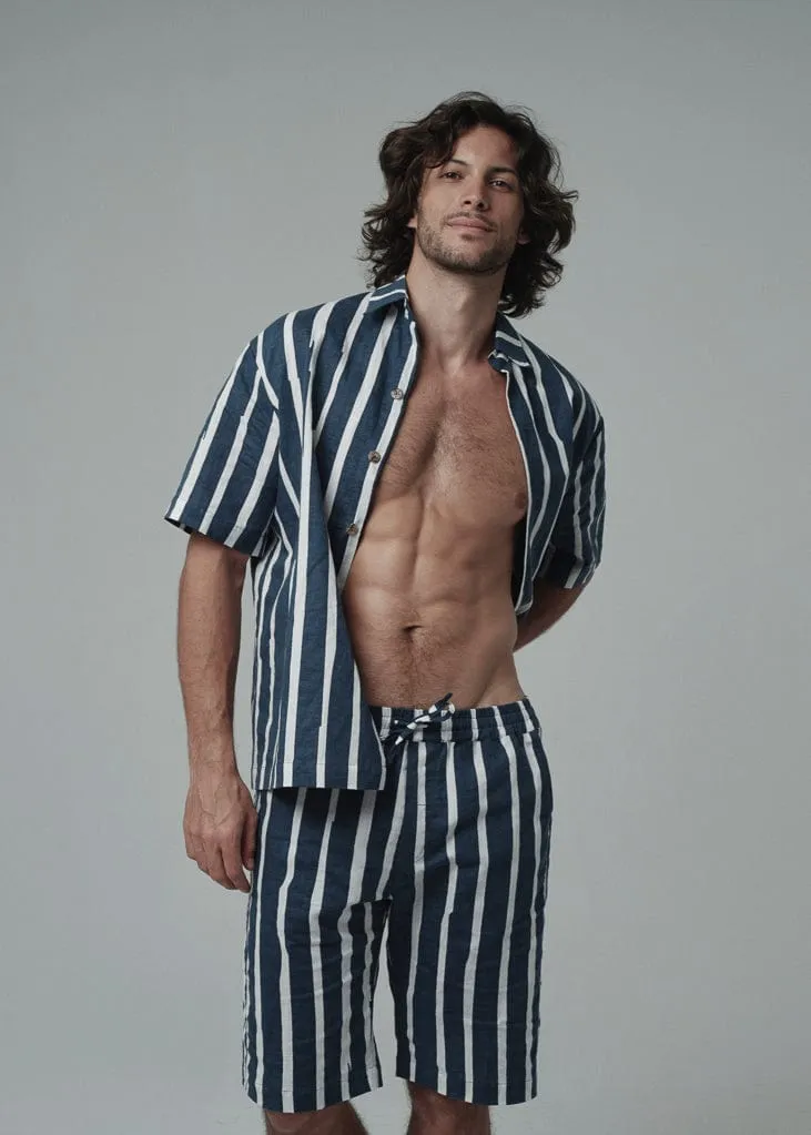 Men's boxy linen shirt
