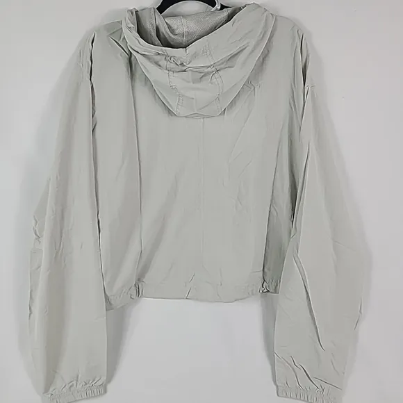 NWT Fabletics Women's Ripstop Cropped Cargo Jacket Luna Grey Sz XL