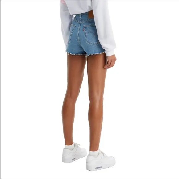 🔥🔥🔥NWT Levi's® Premium RIBCAGE WOMEN'S SHORTS