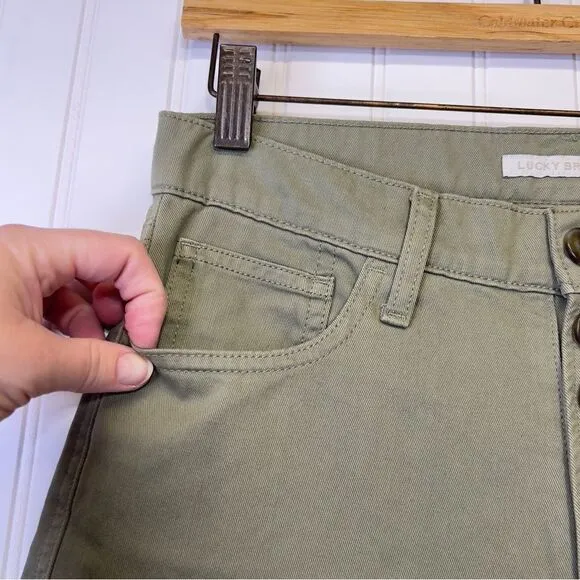 NWT Lucky Brand Wide High Waisted Stretchy Khaki Sz 2/26