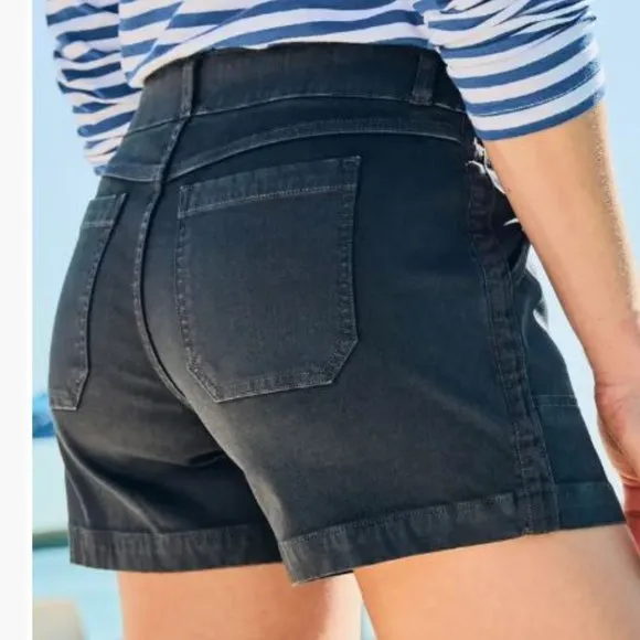 NWT! SPANX 6-Inch Stretch Twill Shorts in Washed Black at Nordstrom, Size Small