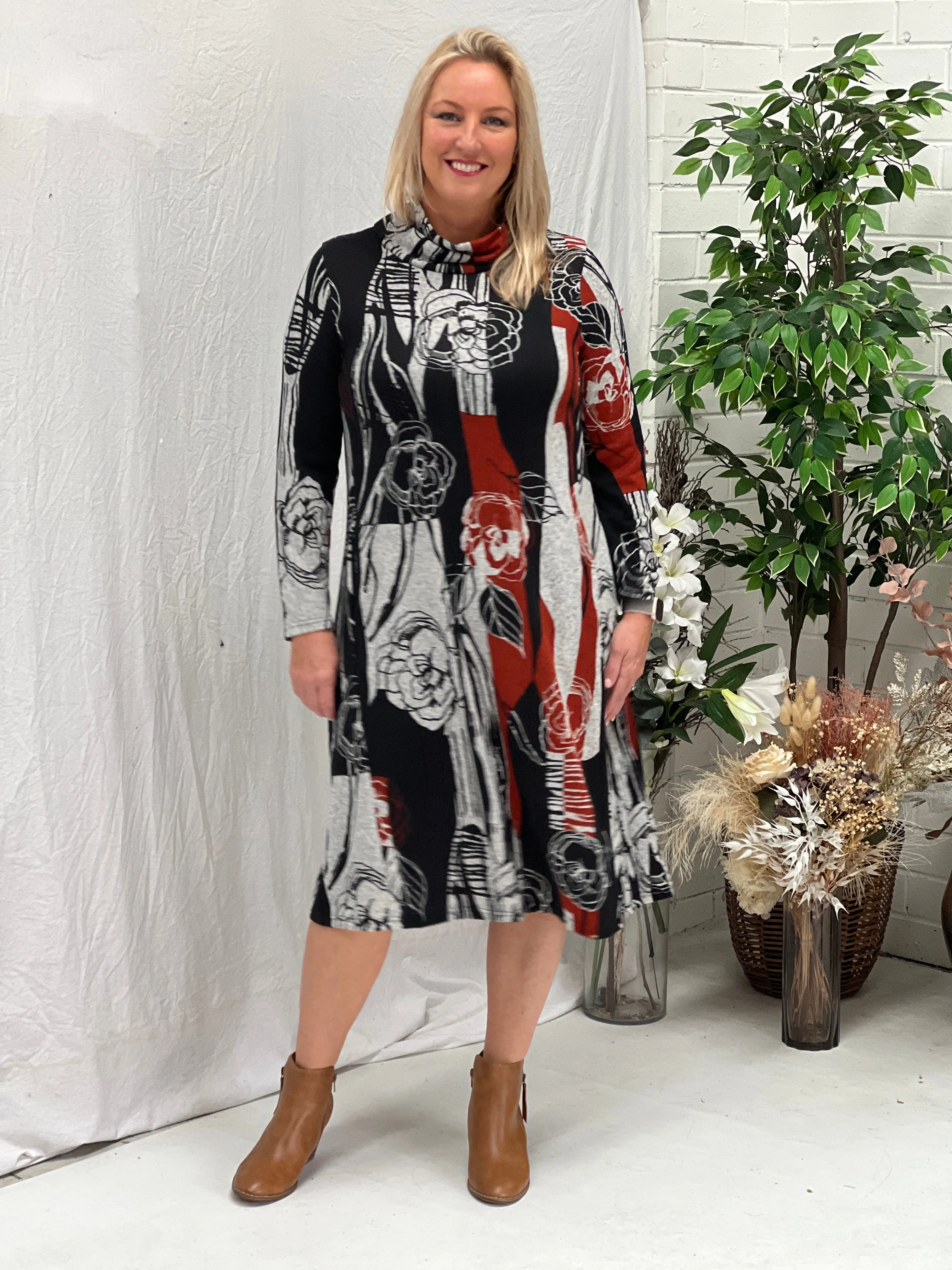 Octavia Abstract Knit Dress