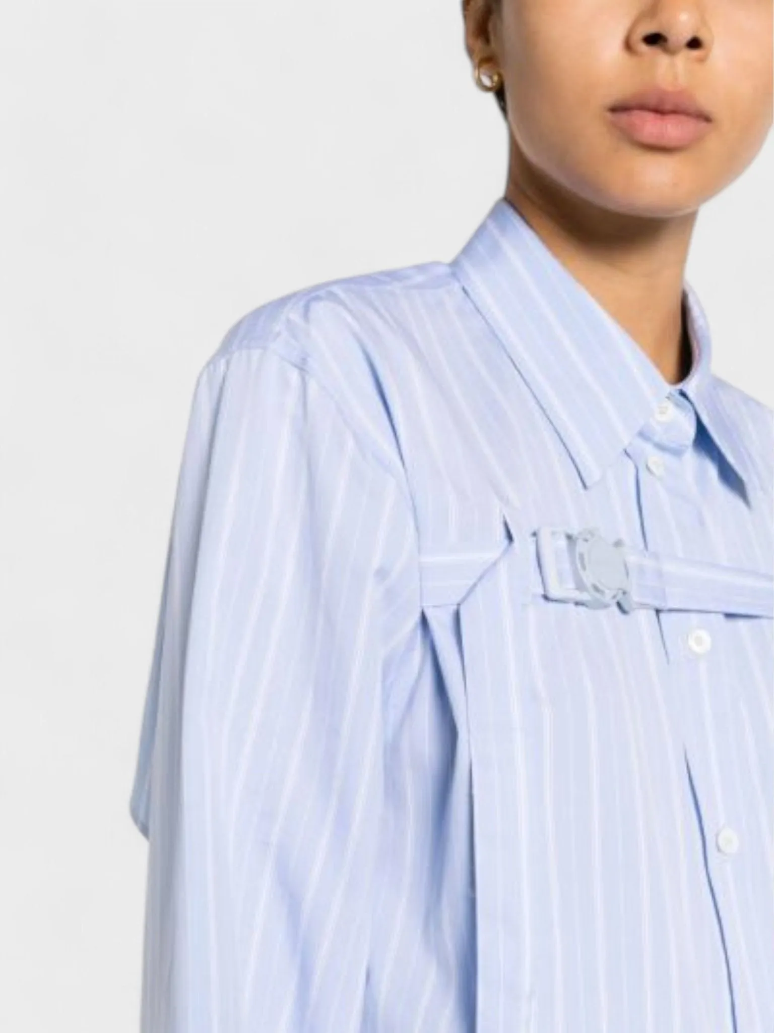 Off-White Stripe Poplin Buckle Shirt Light Blue