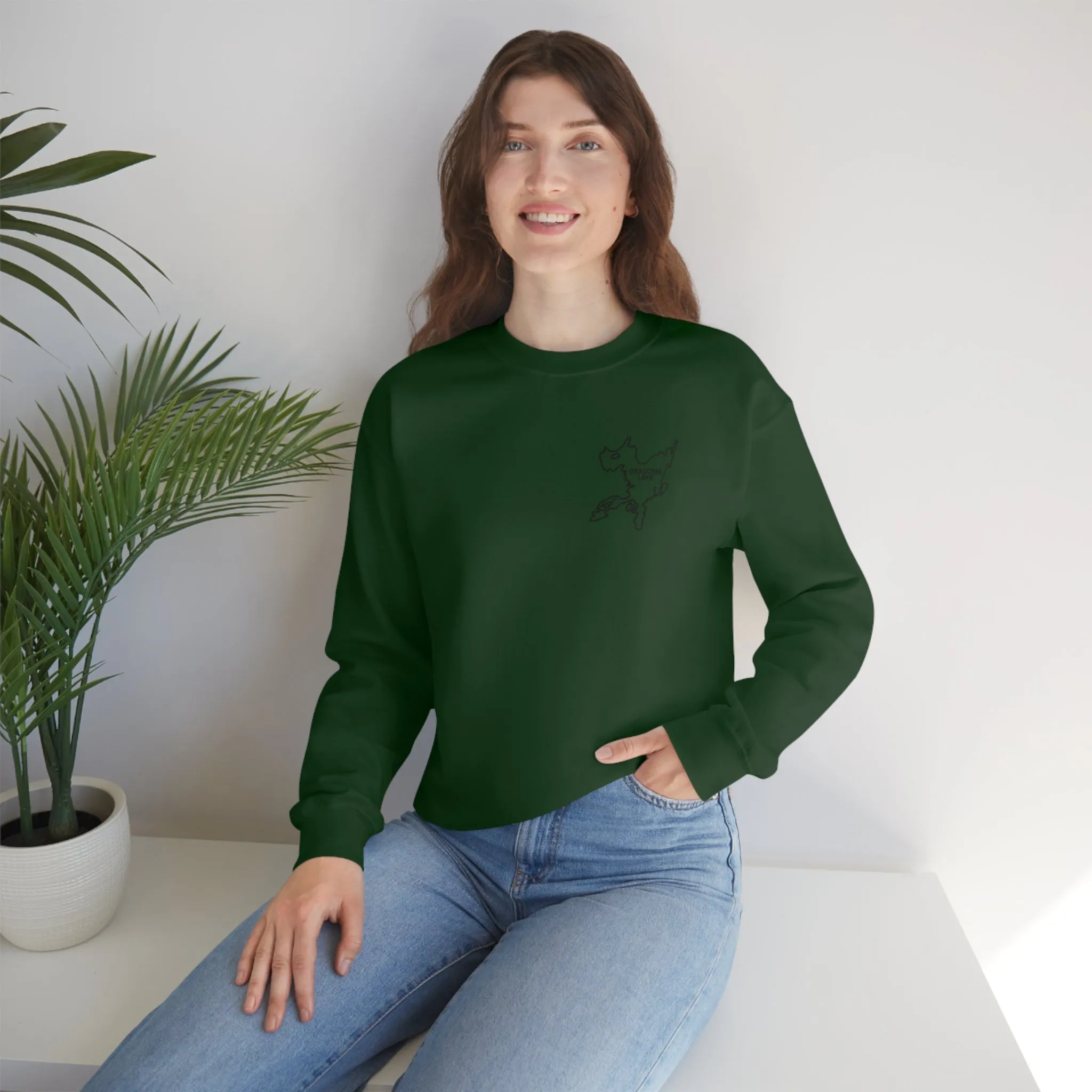 Okauchee Lake, Plain back Unisex Heavy Blend™ Crewneck Sweatshirt