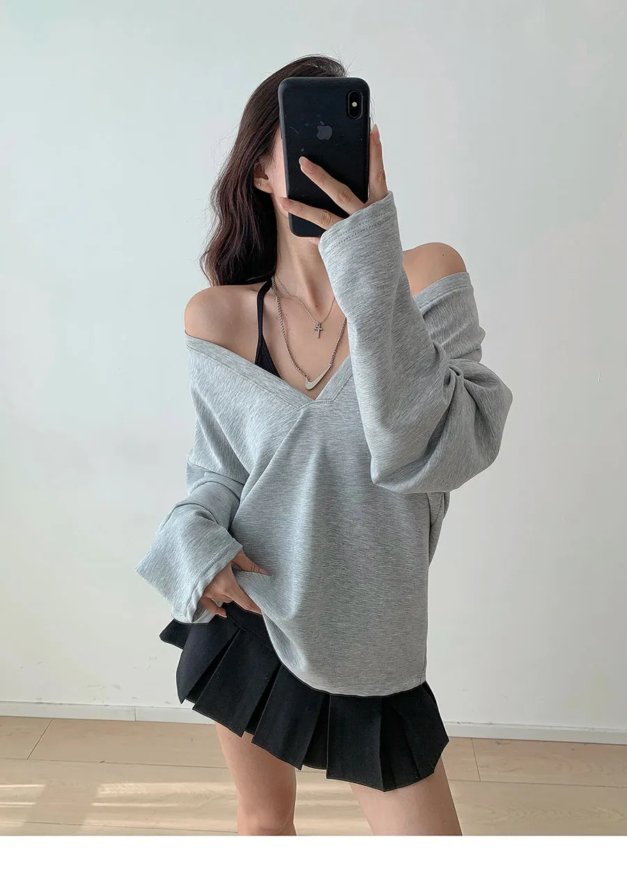 Oversized V-neck sweater