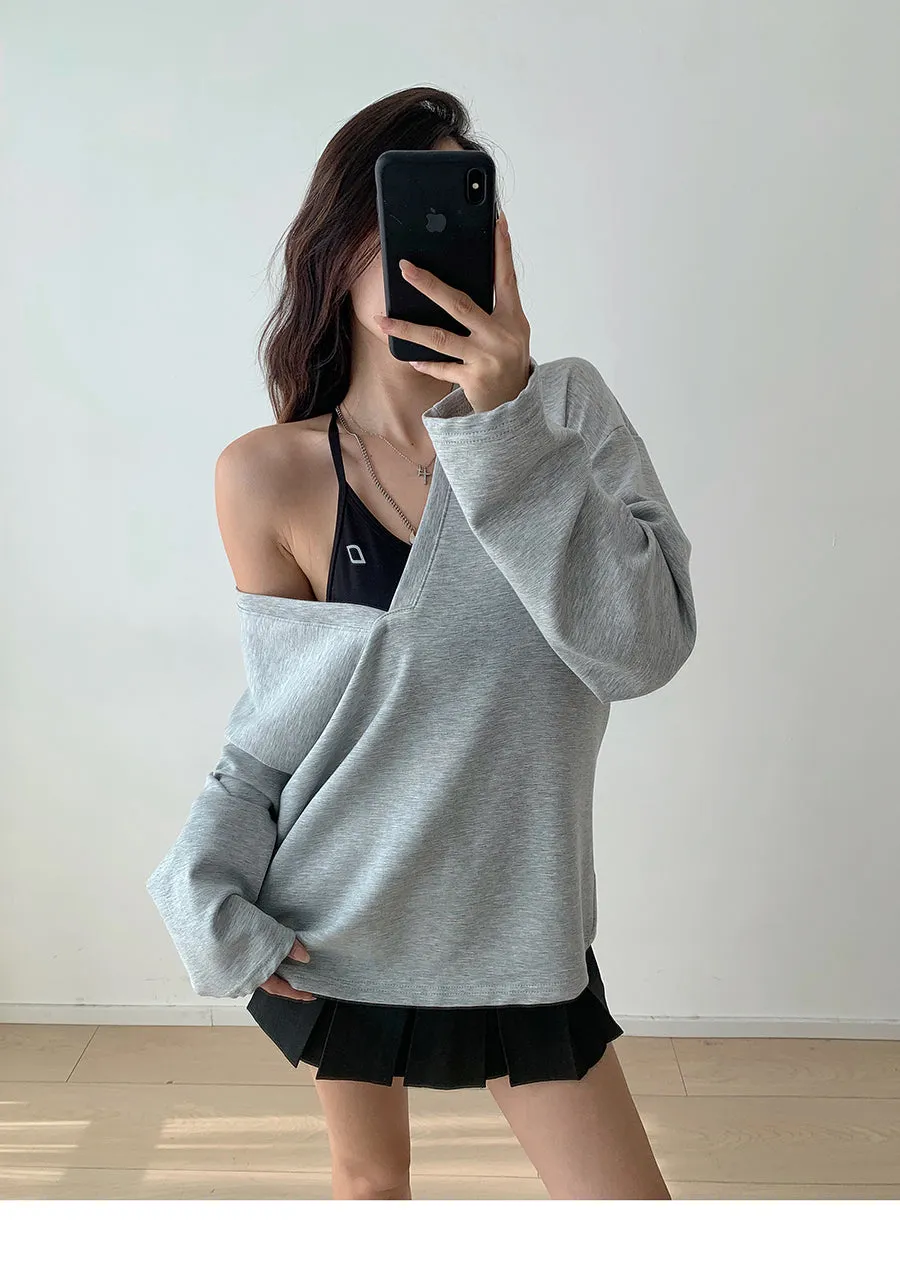 Oversized V-neck sweater