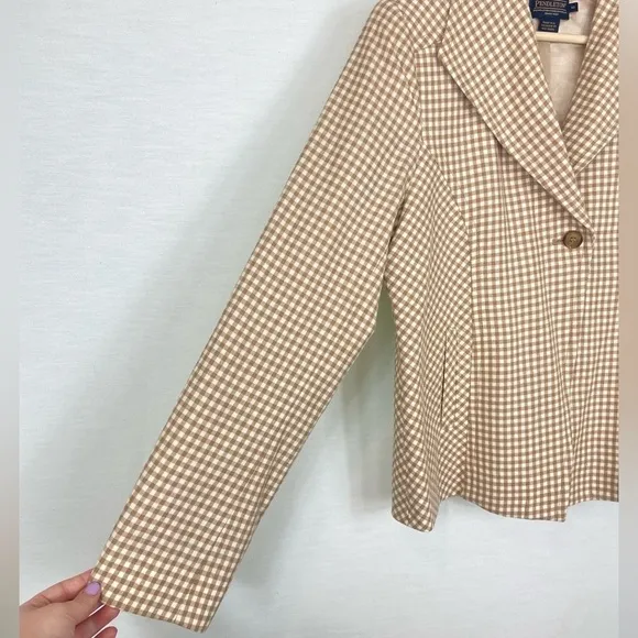 PENDLETON Tan and White Neutral Plaid Checkered Virgin Wool Boxy Blazer