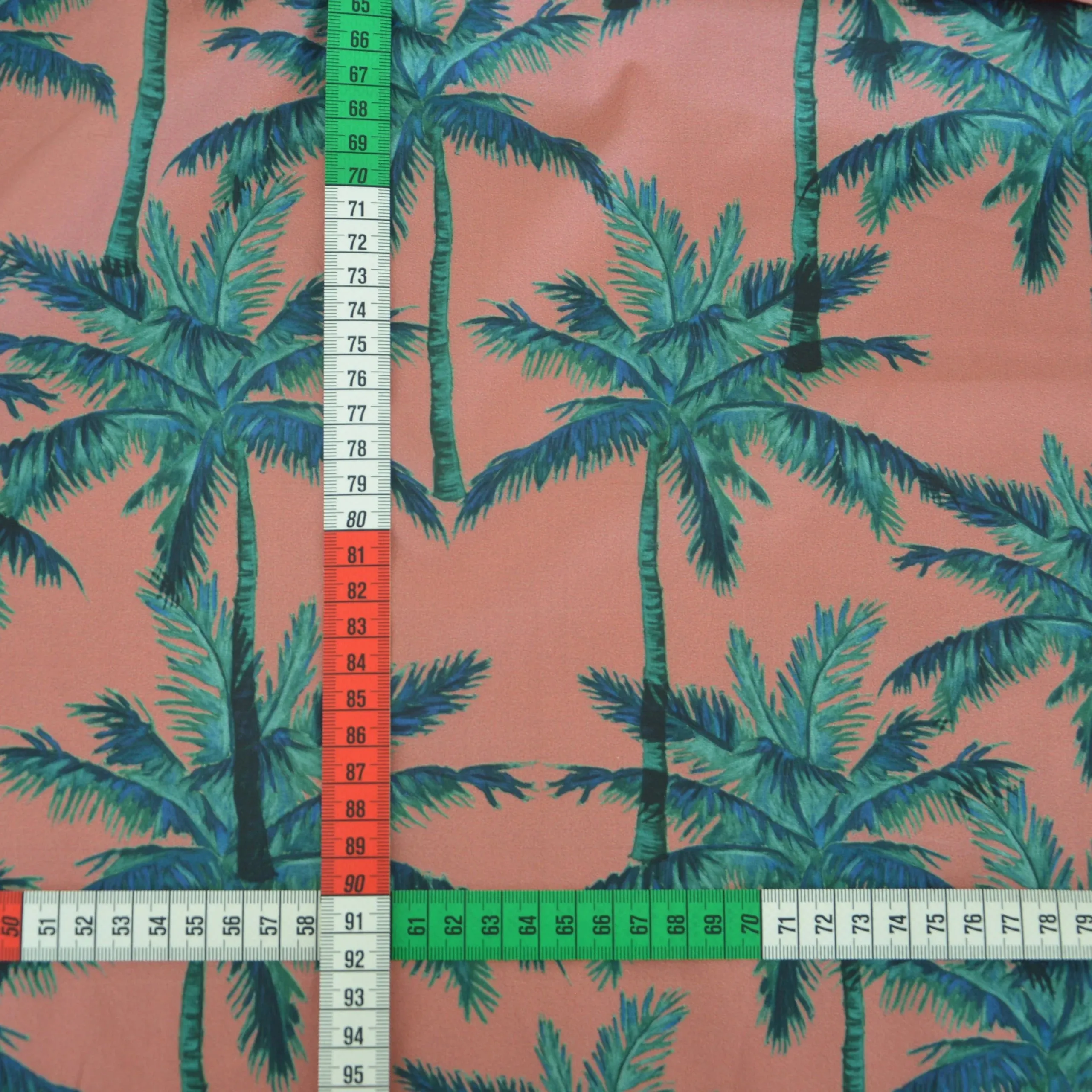 Precious Palms - Marlie-Care lawn
