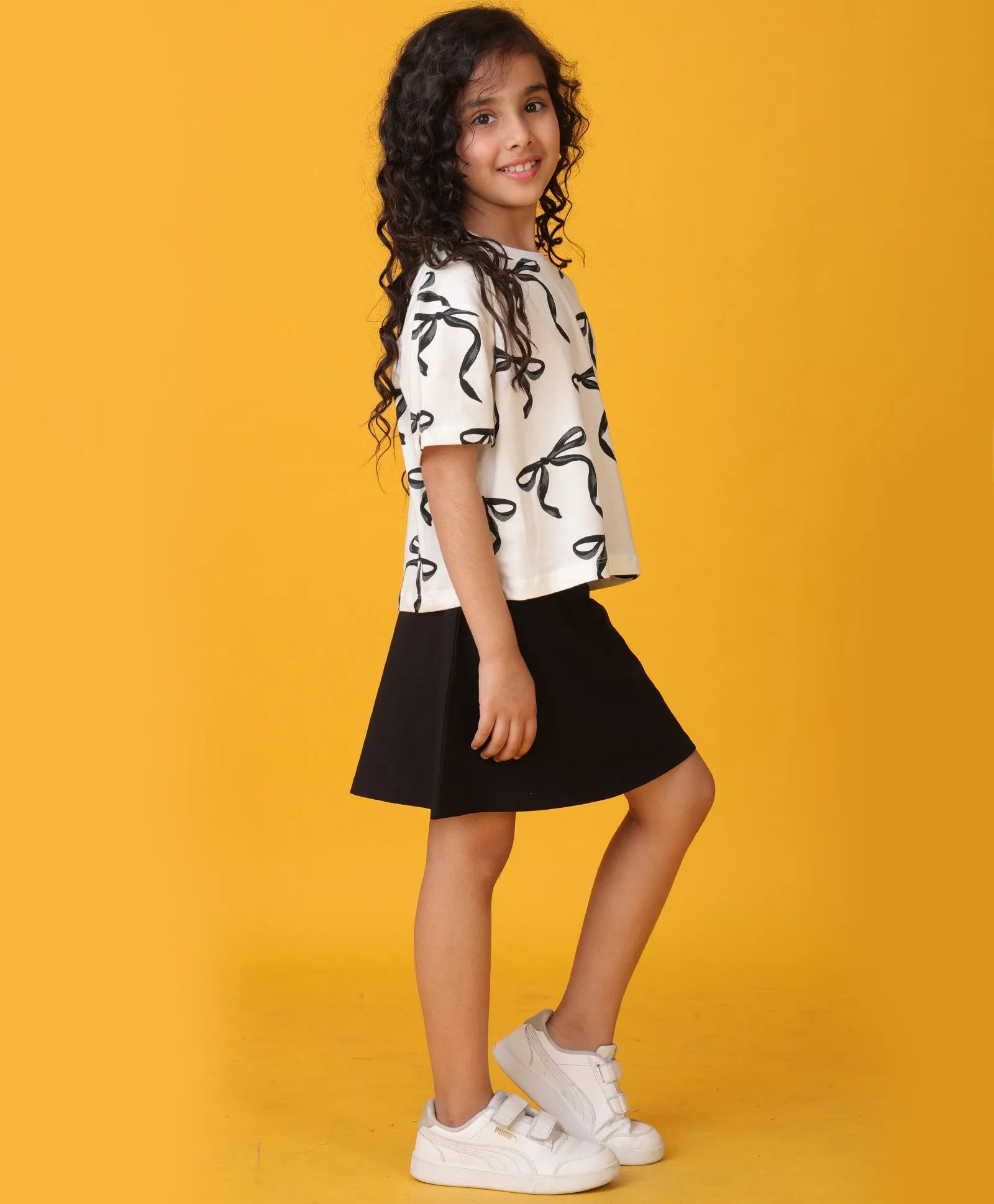 PRETTY BLACK BOW SUMMER BLACK SKIRT SET - WHITE/BLACK