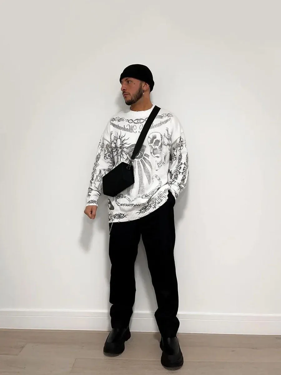 Rimiro - Skull Print Distressed Sweater
