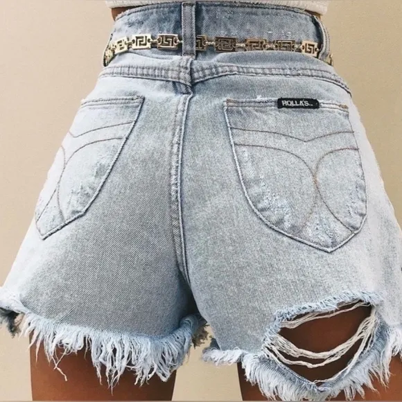 Rolla’s Dusters high rise slim Layla Beach jean shorts
