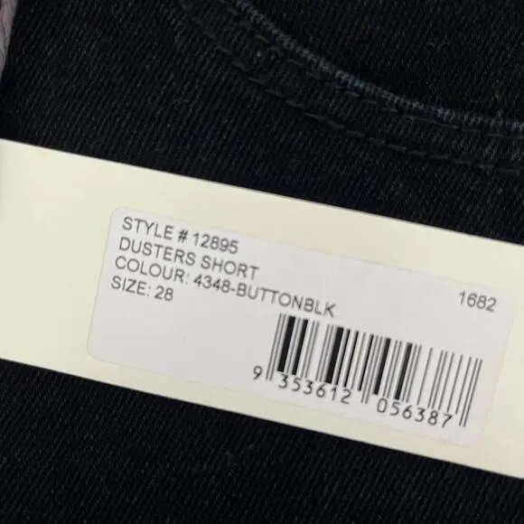 Rolla's Women's Black high rise slim duster shorts size 28 New