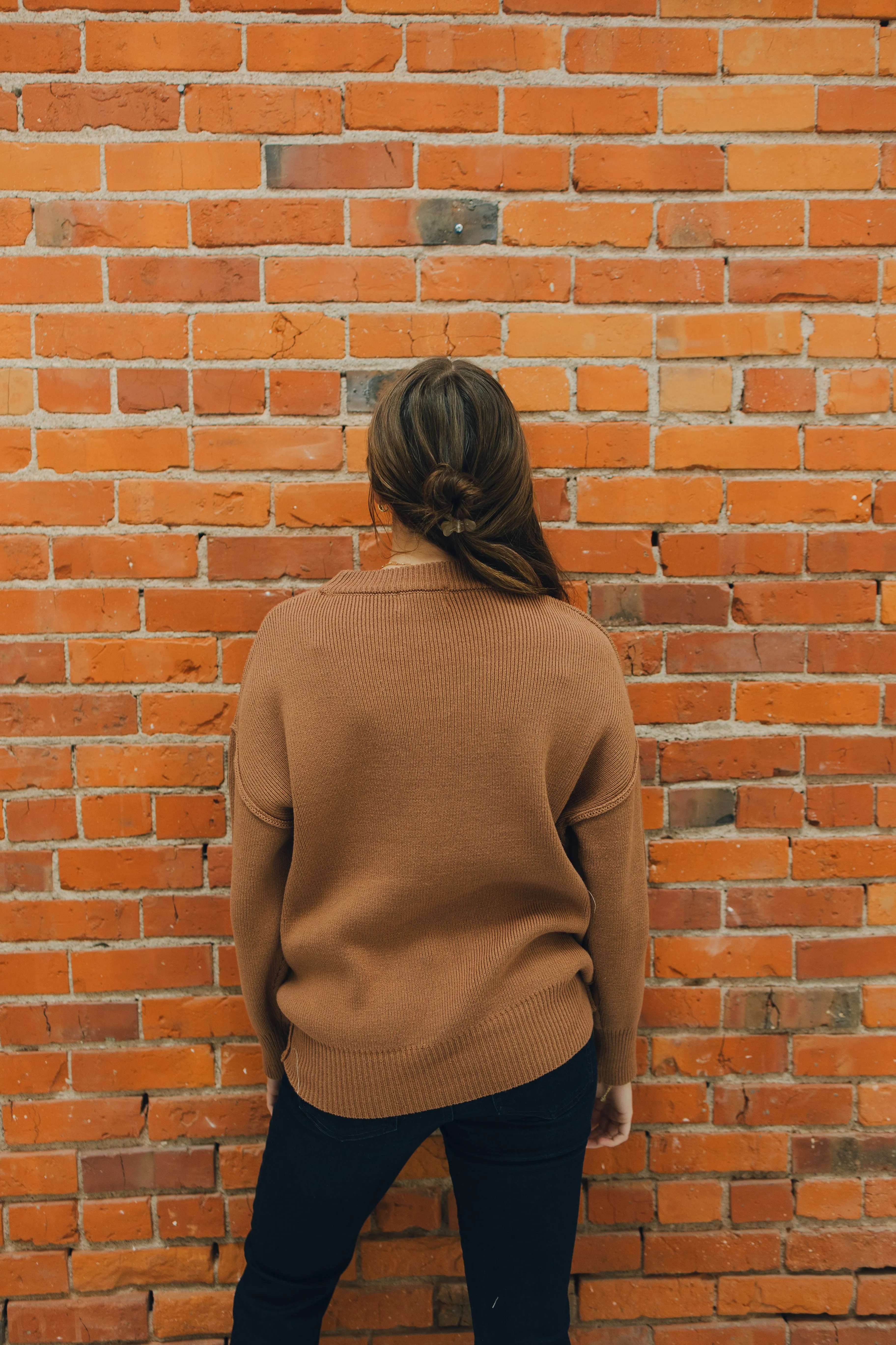Round Neck Sweater - Camel