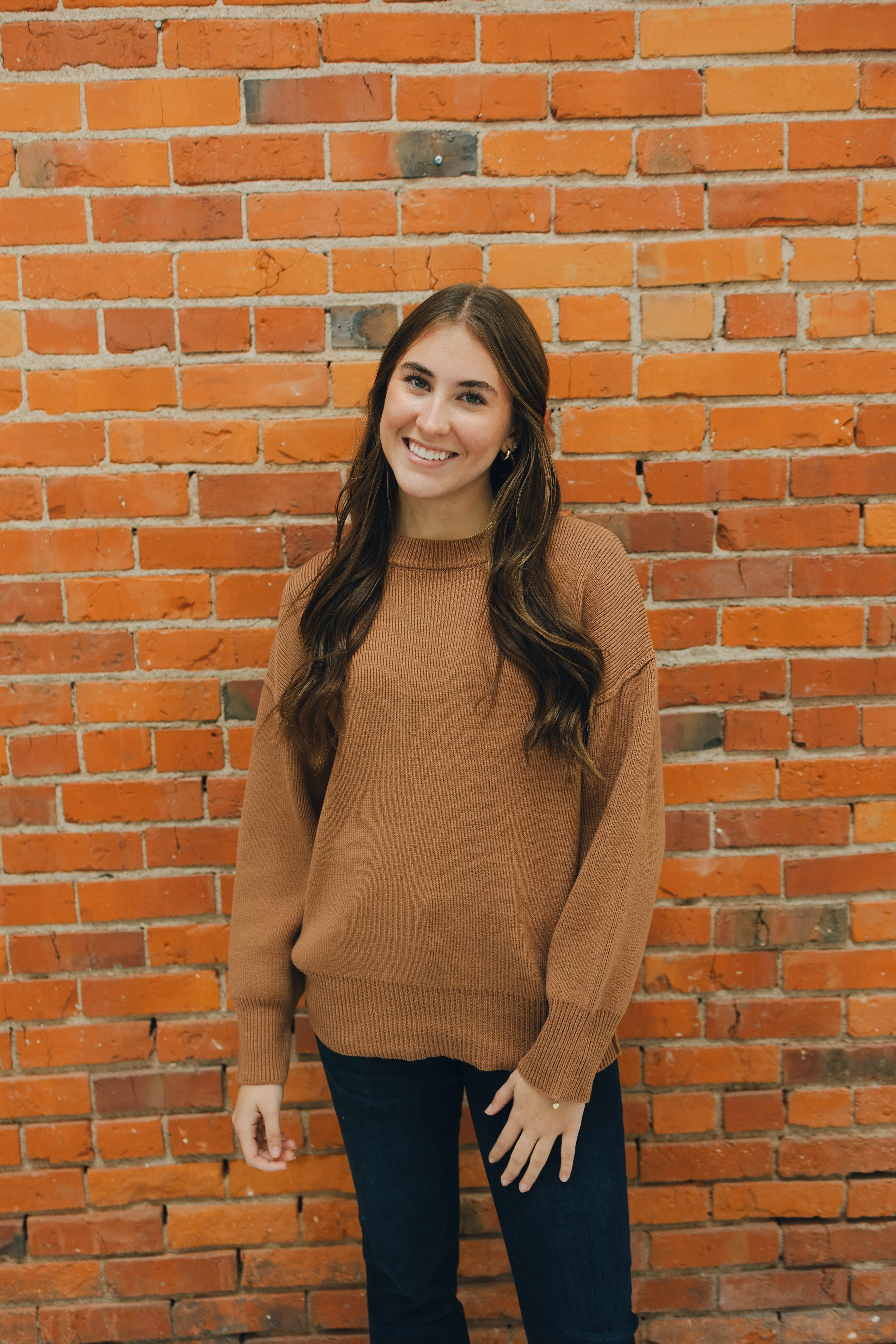 Round Neck Sweater - Camel