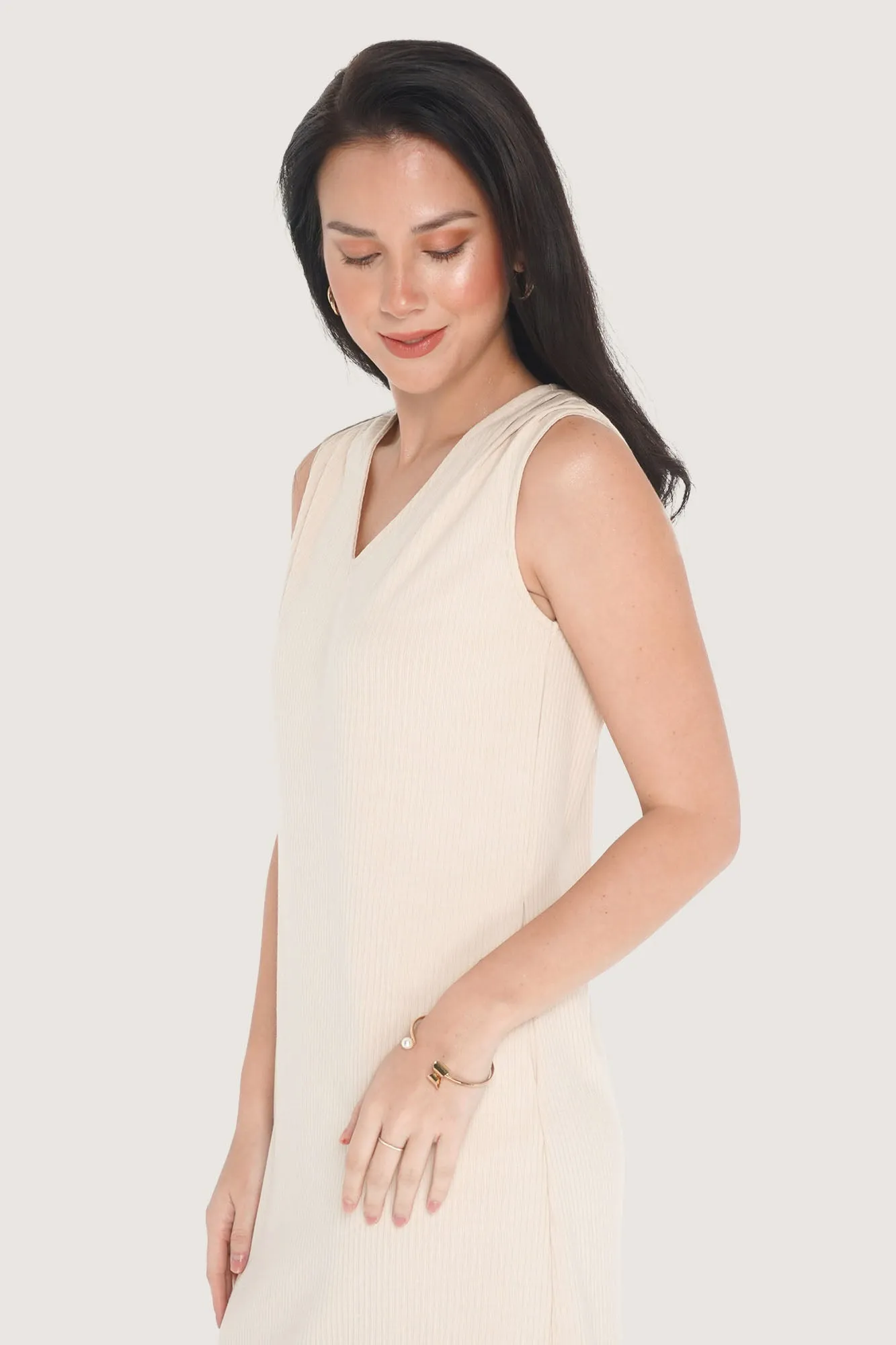 Sleeveless V-Neck Shift Dress