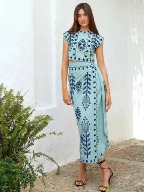 Sophia – Elegant Set for Women
