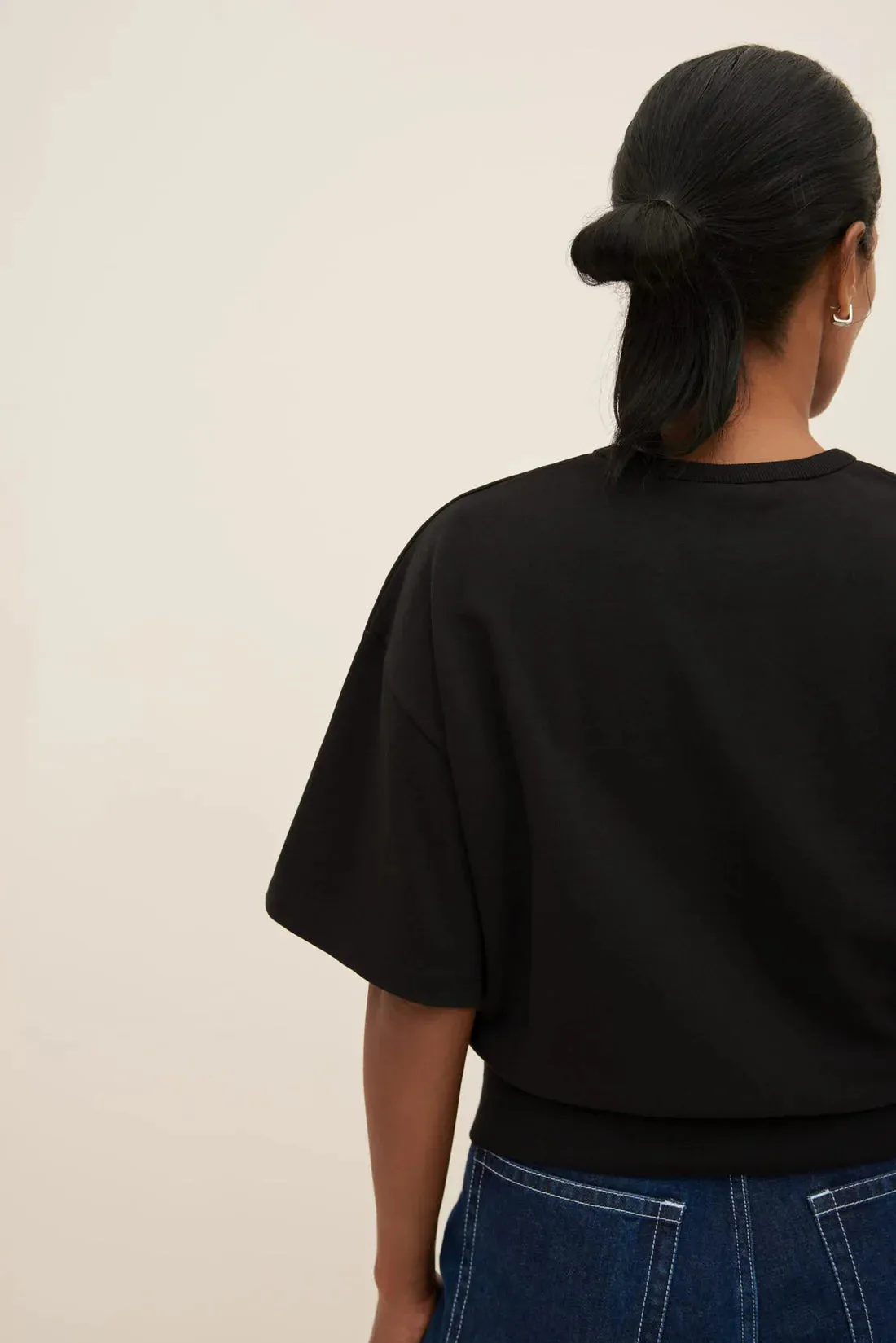 The Boxy Rib Tee in Black | Kowtow