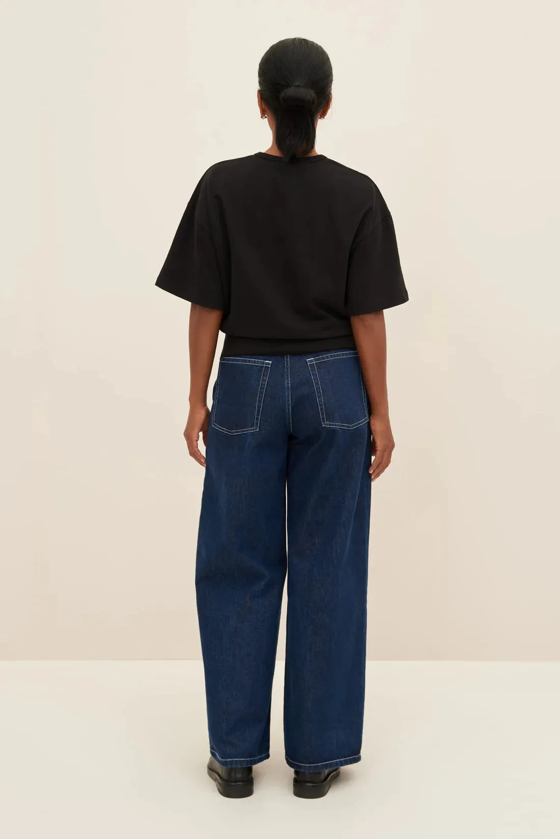 The Boxy Rib Tee in Black | Kowtow