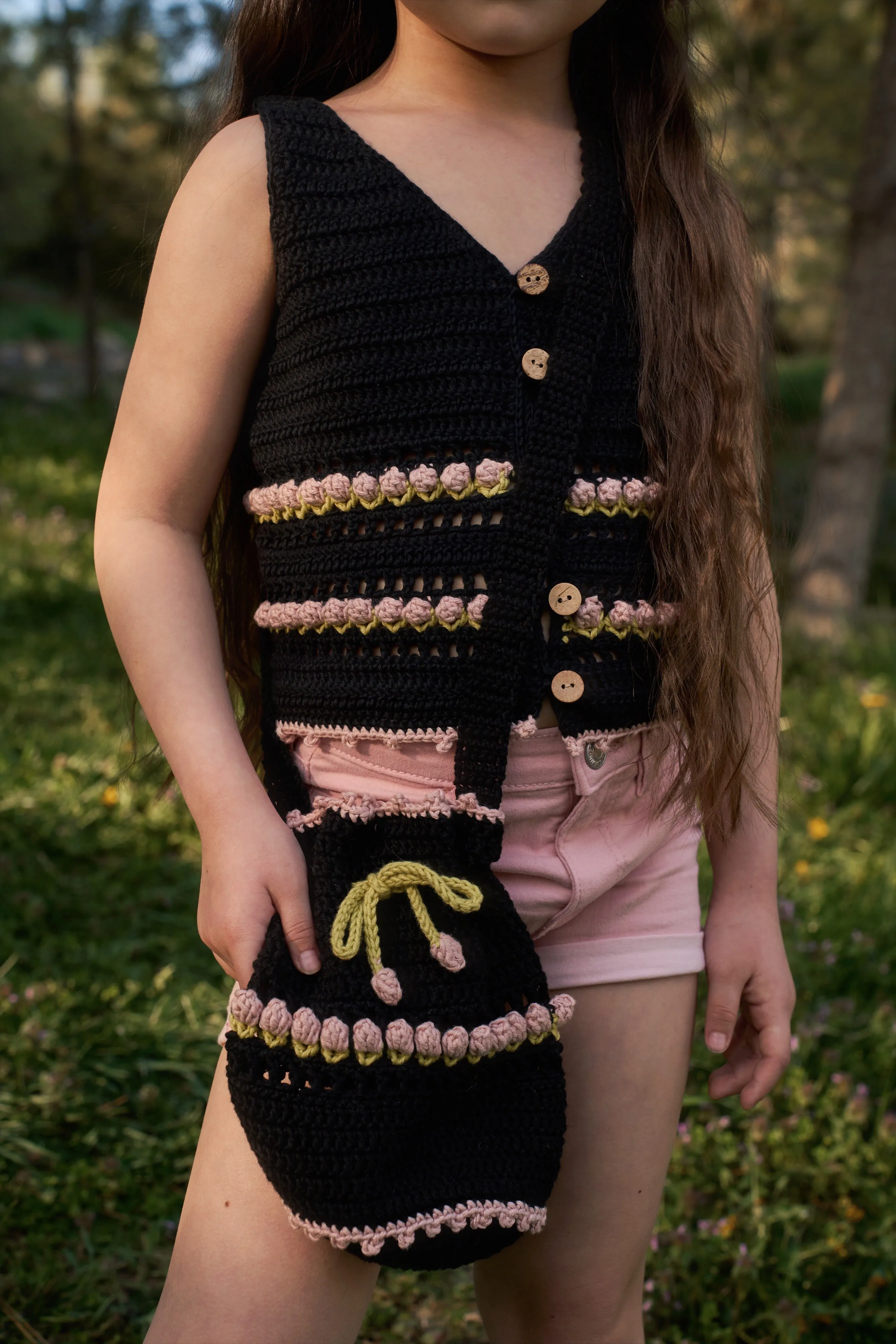 Tulips Top | black | In Stock (4-5y)
