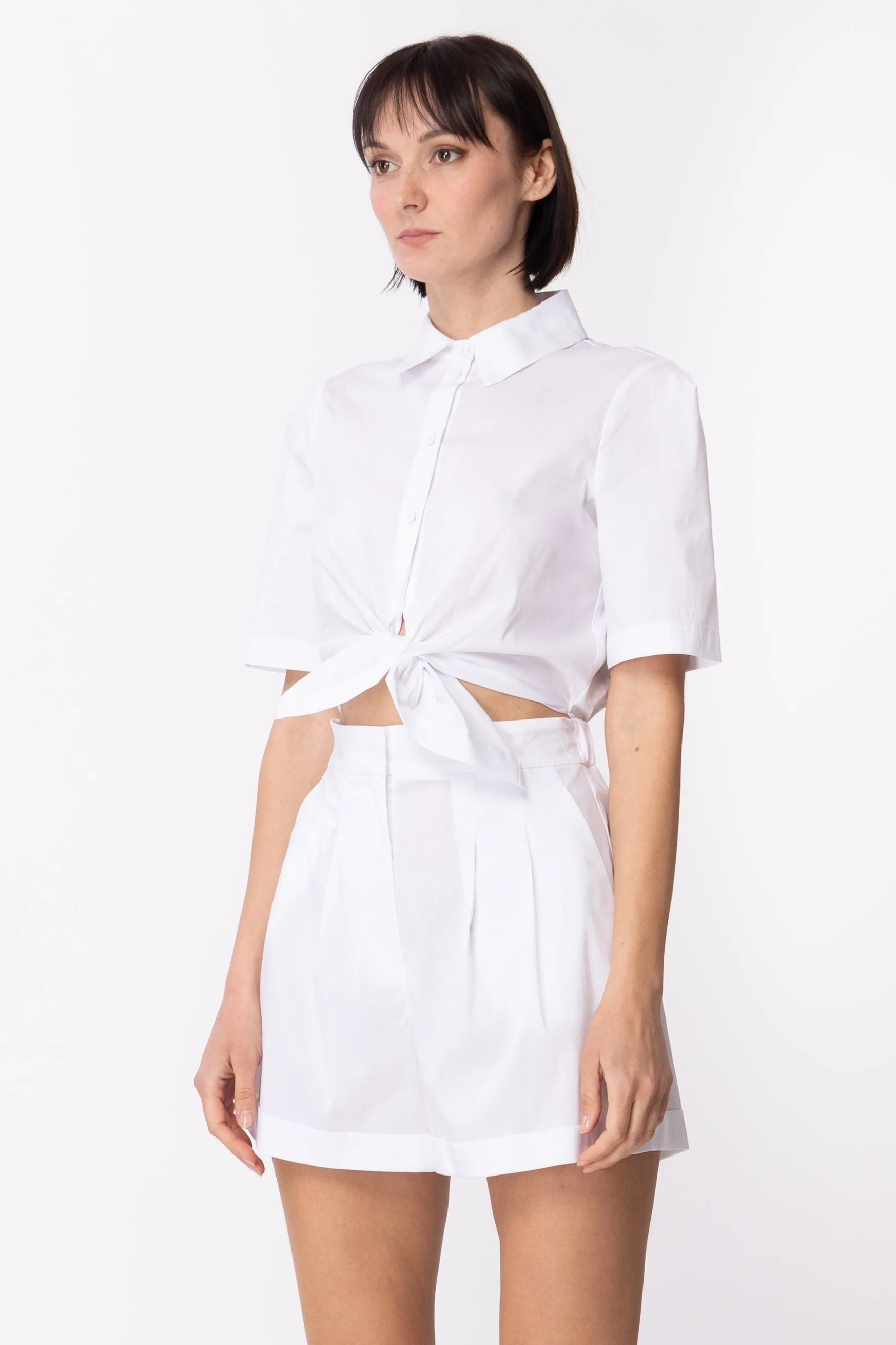 Tuta con Camicia e Shorts