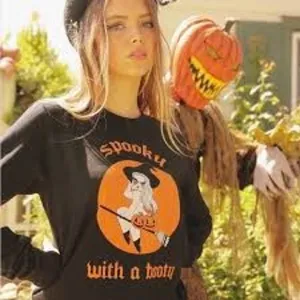 Valfre Spooky With A Booty Halloween Witch Crop Hoodie Sweatshirt Women‘s S